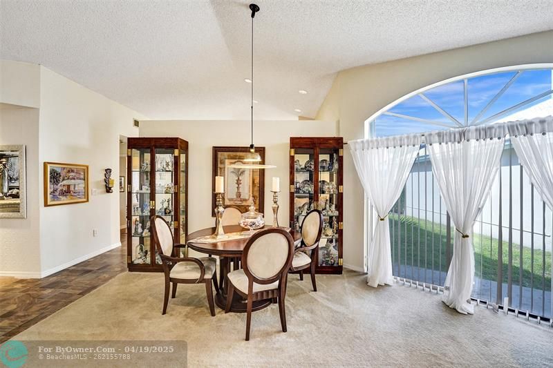 15240 Wilshire Way, Pembroke Pines, Florida image 17