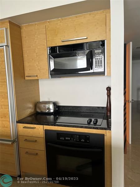 1830 S Ocean Dr #4112, Hallandale Beach, Florida image 9