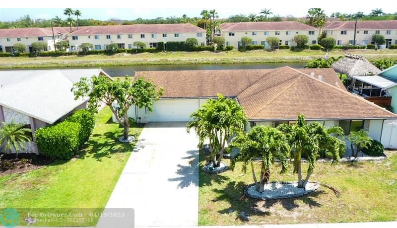 51 Vista Del Rio, Boynton Beach, Florida image 1