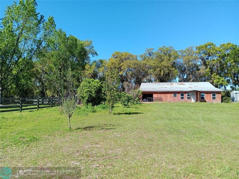 2630 NW 140th St, Citra, Florida image 21