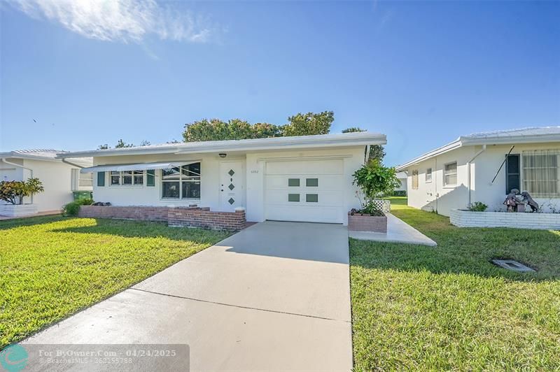 6702 NW 70th Ct, Tamarac, Florida image 14
