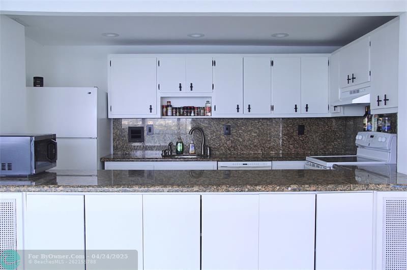 11111 Biscayne Blvd #1901, Miami, Florida image 6