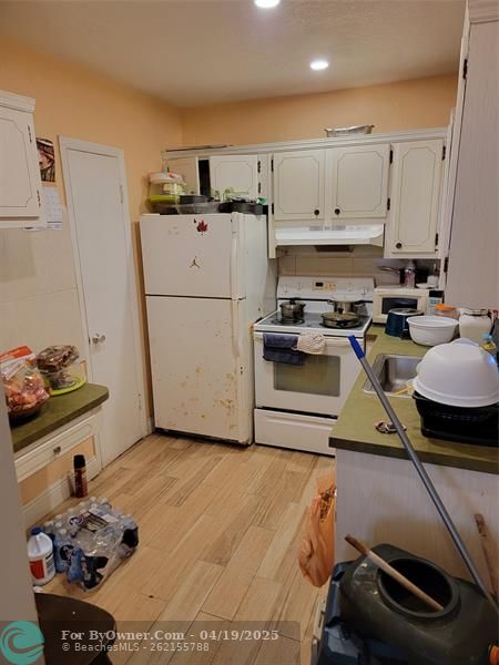 1320 NW 43rd Ter #202, Lauderhill, Florida image 5