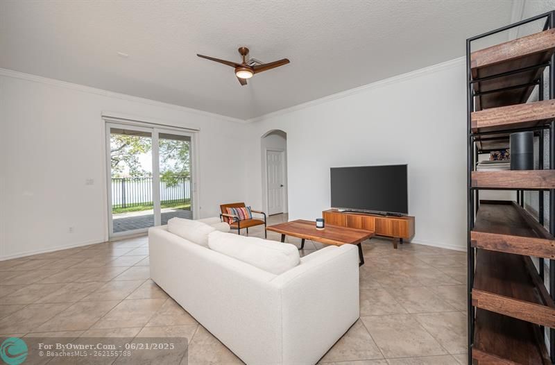 4435 E Whitewater Ave, Weston, Florida image 8