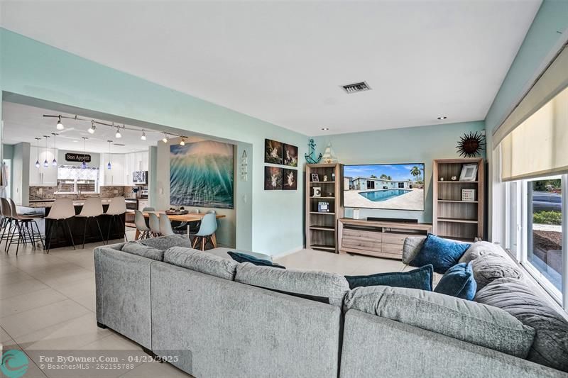 1296 SW 4th Ter, Pompano Beach, Florida image 4