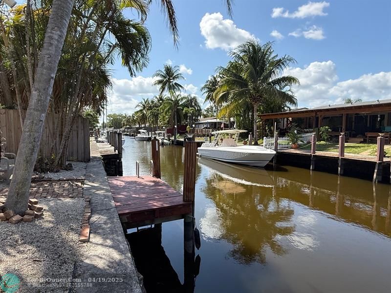 907 SW 17th St, Fort Lauderdale, Florida image 36