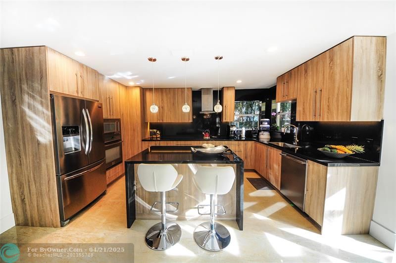 Single Family, Coconut Creek, Florida image 3