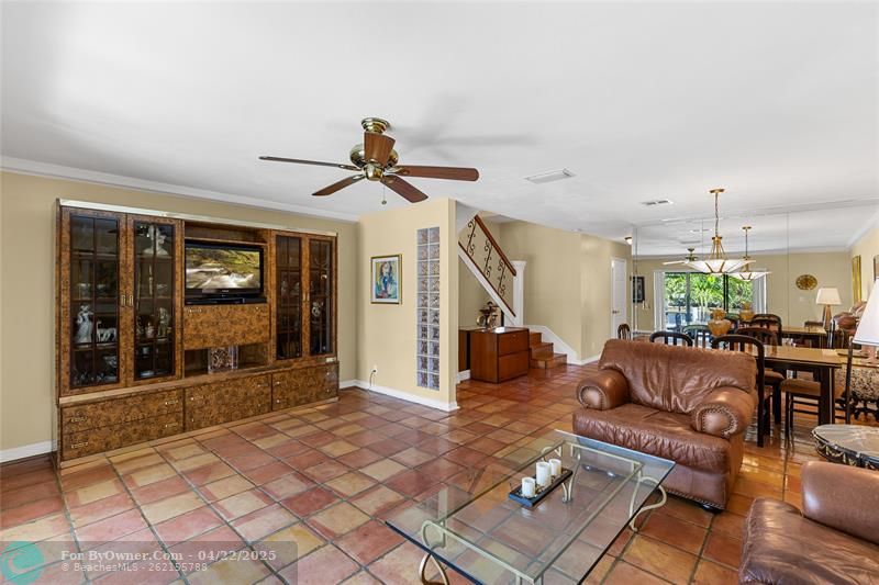 633 NE 19th Ave, Deerfield Beach, Florida image 7