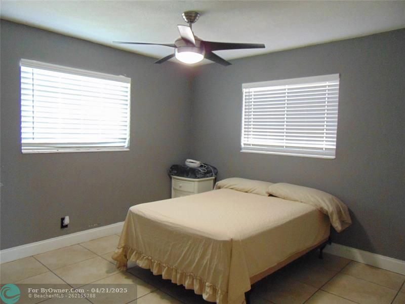 6512 NW 9th St, Margate, Florida image 20