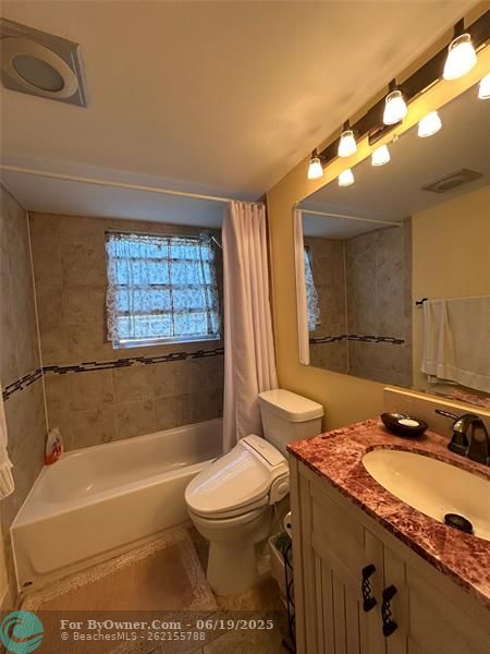 60 Brighton #B, Boca Raton, Florida image 6