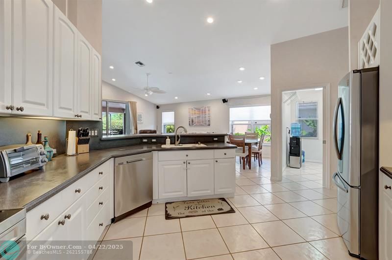 22273 Vista Lago Dr, Boca Raton, Florida image 15