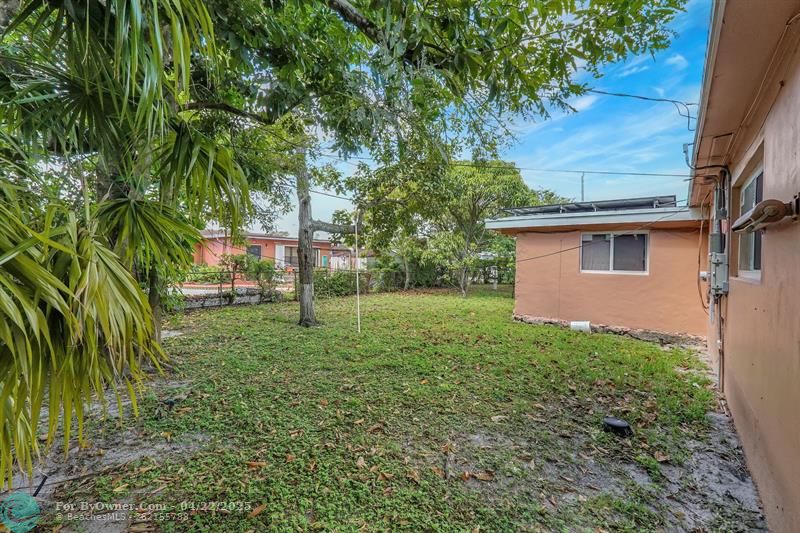 1340 NW 181st St, Miami, Florida image 14