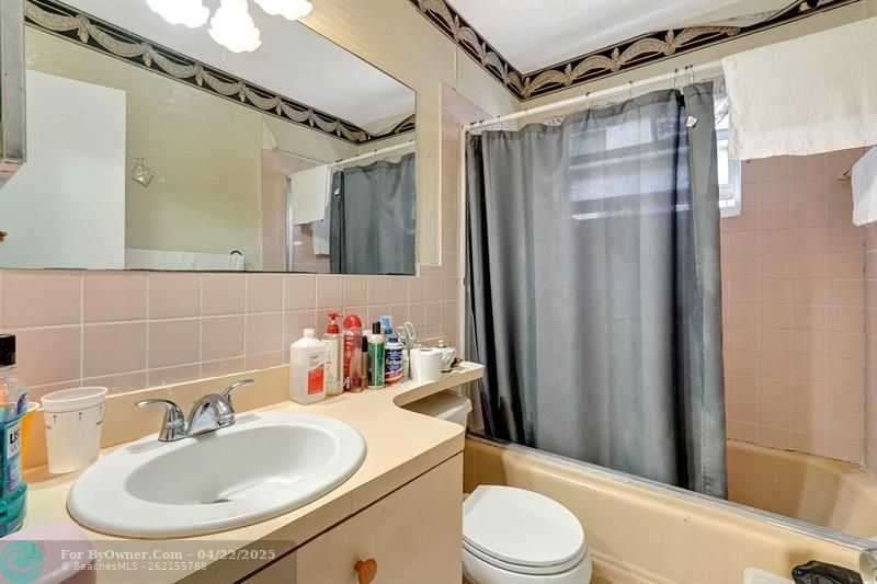 1340 NW 181st St, Miami, Florida image 40