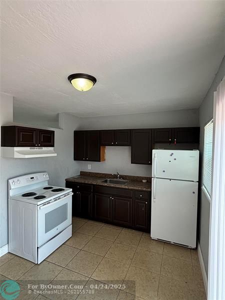6510 SW 15th St, North Lauderdale, Florida image 6
