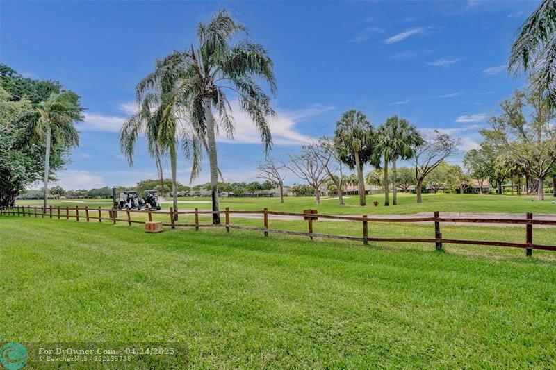 1680 W Golfview Dr #1680, Pembroke Pines, Florida image 40