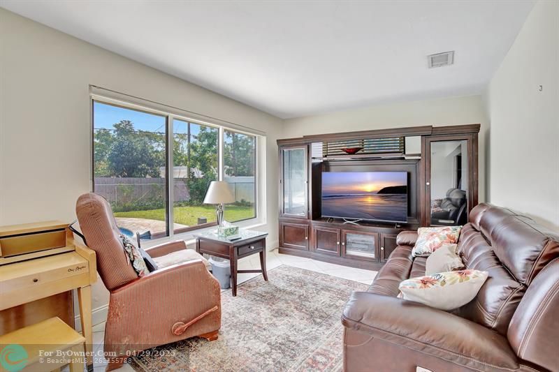 302 SW 58th Ave, Plantation, Florida image 42