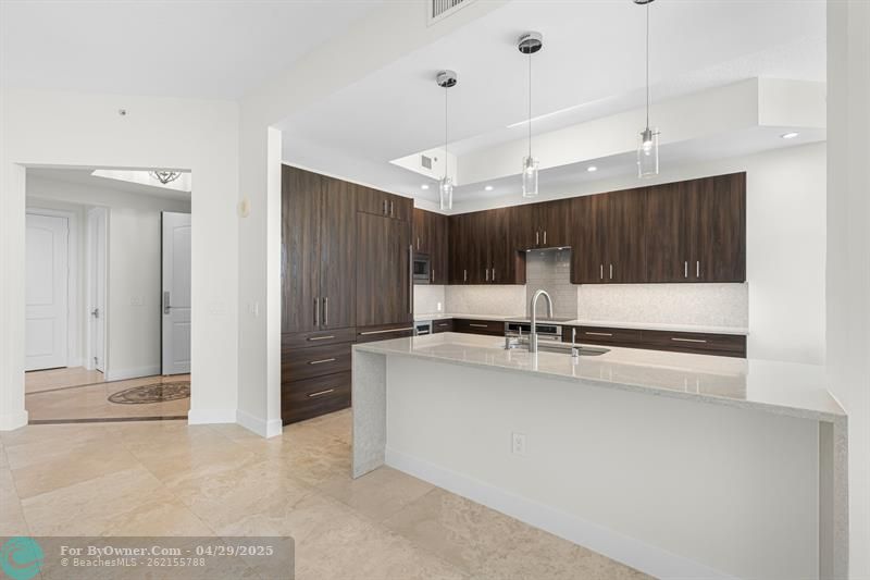 4600 N Ocean Dr #PH1903, Singer Island, Florida image 19