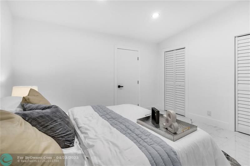 2524 Sugarloaf Ln, Fort Lauderdale, Florida image 37