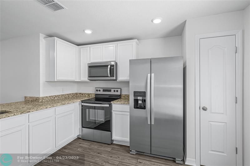 8175 104th Ave, Vero Beach, Florida image 6