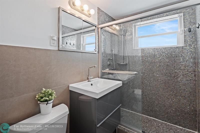 2436 Gulfstream Ln, Fort Lauderdale, Florida image 23
