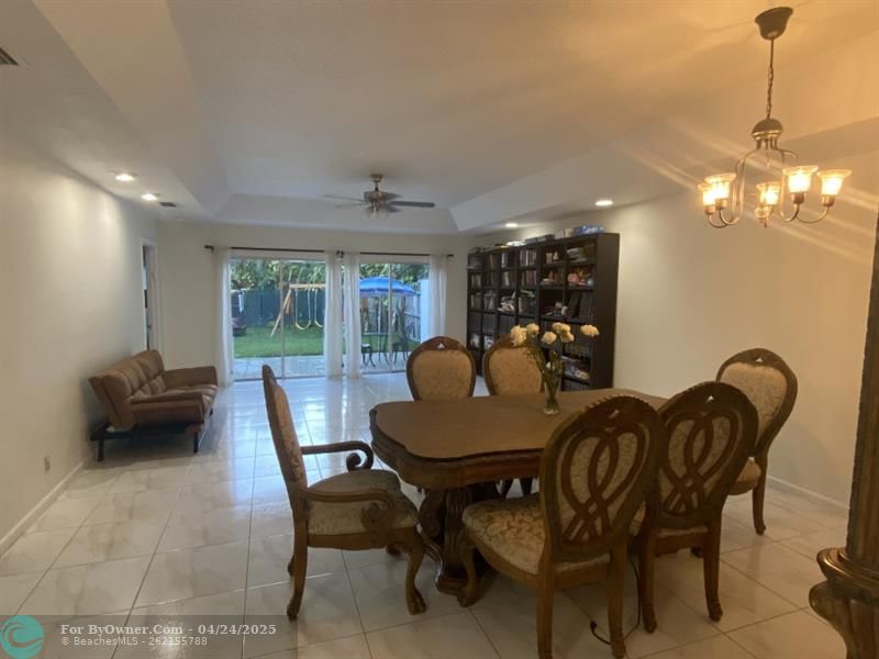 9112 Pine Springs Dr, Boca Raton, Florida image 11