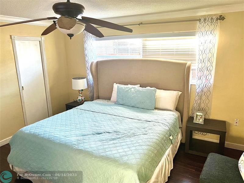8644 N Sutton Drive, Miramar, Florida image 17