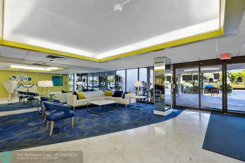 4330 Hillcrest Dr #705, Hollywood, Florida image 4