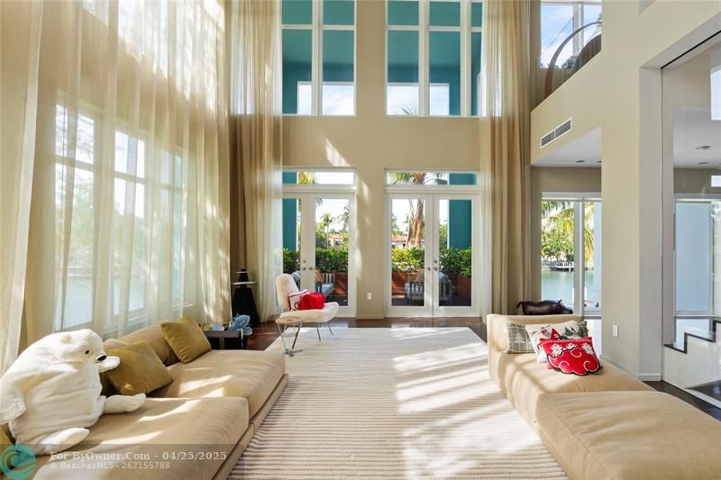 6001 Laguna Path S, Miami Beach, Florida image 10