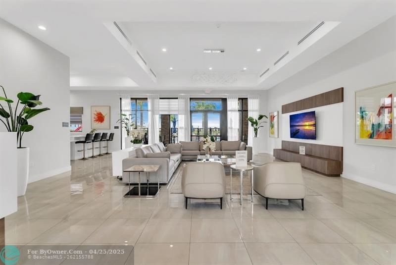 541 NE 206th Lane, Miami, Florida image 41
