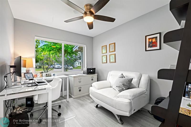 81 NW 37th St, Oakland Park, Florida image 25