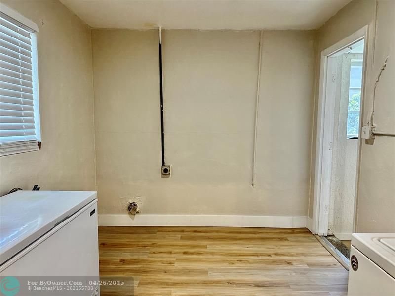 3590 NW 17th St, Lauderhill, Florida image 24