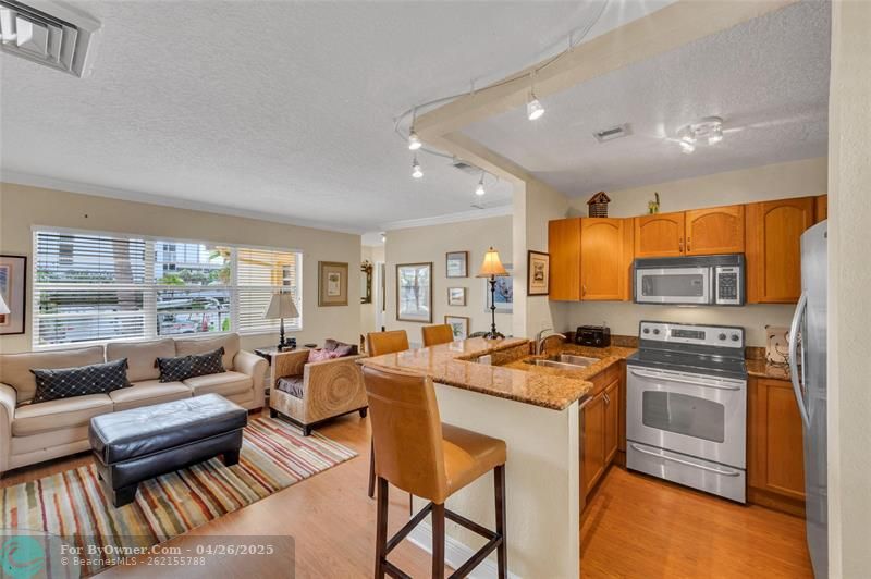 341 N Birch Rd #204, Fort Lauderdale, Florida image 10