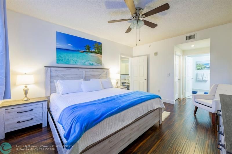 720 S Sapodilla Ave #402, West Palm Beach, Florida image 8