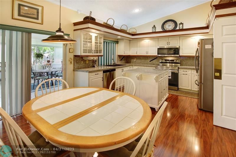 15580 Winkfield Cir, Davie, Florida image 16