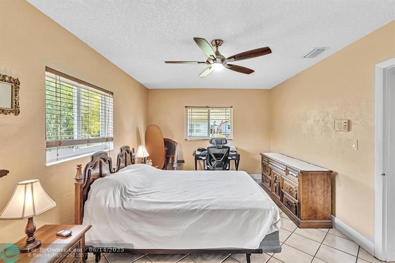 7102 NW 93rd Ave, Tamarac, Florida image 28