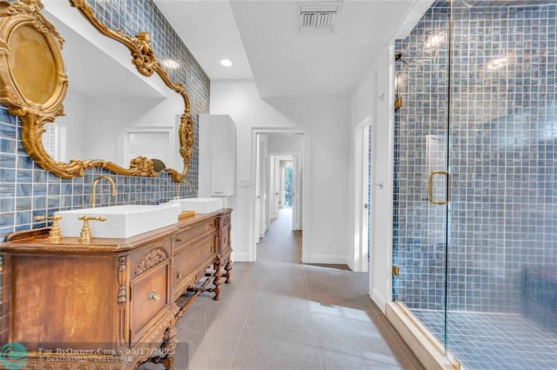 1317 Middle River Dr, Fort Lauderdale, Florida image 35