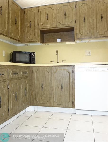 2901 S Palm Aire Dr #408, Pompano Beach, Florida image 7