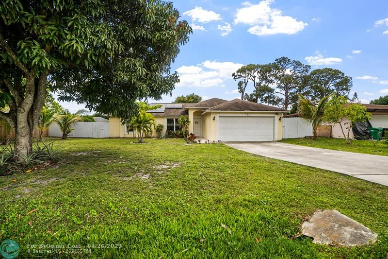 192 NE Caprona Ave, Port Saint Lucie, Florida image 4