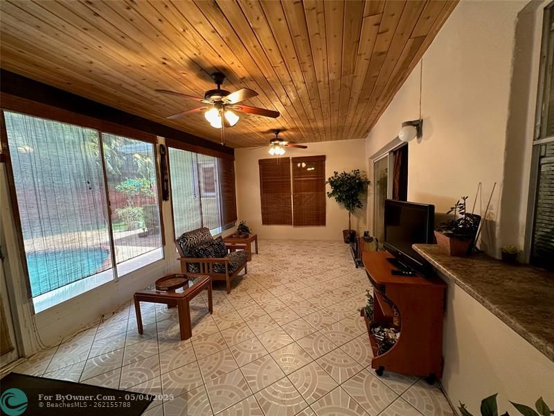 521 NW 98th Ave, Pembroke Pines, Florida image 24