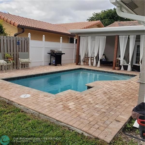 1499 NW 97th Ter, Coral Springs, Florida image 24