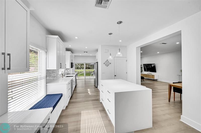 10640 NW 10th St, Plantation, Florida image 3