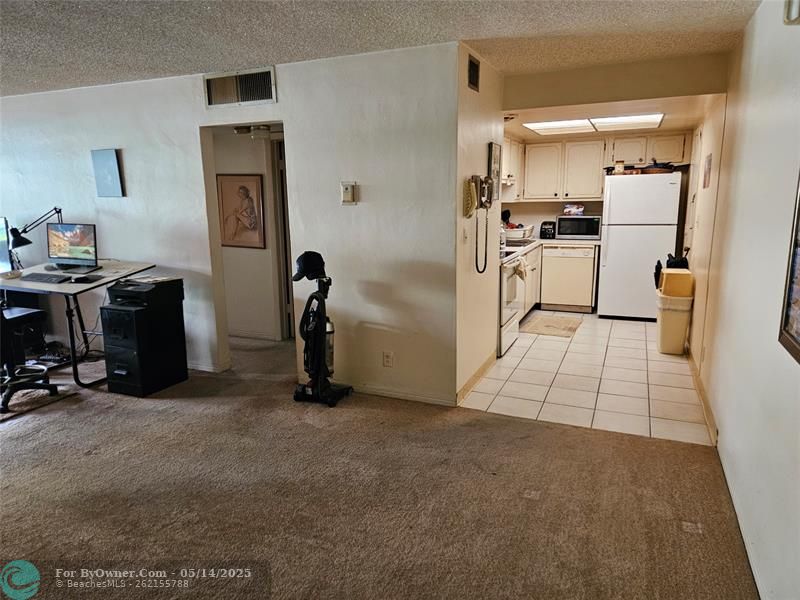 1700 SE 15th St #204, Fort Lauderdale, Florida image 4