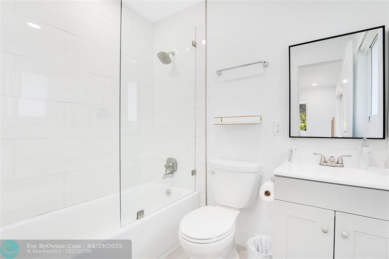 1001 NE 4th St, Pompano Beach, Florida image 14