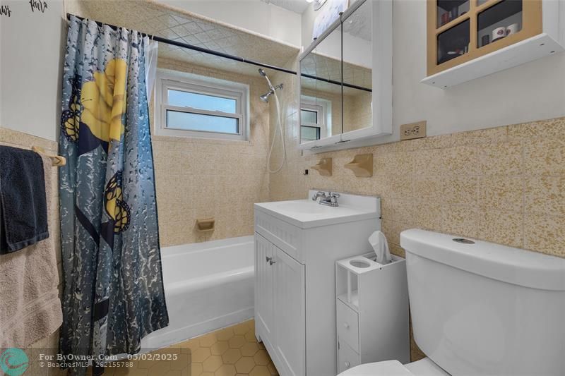 1330 N 70th Ter, Hollywood, Florida image 21