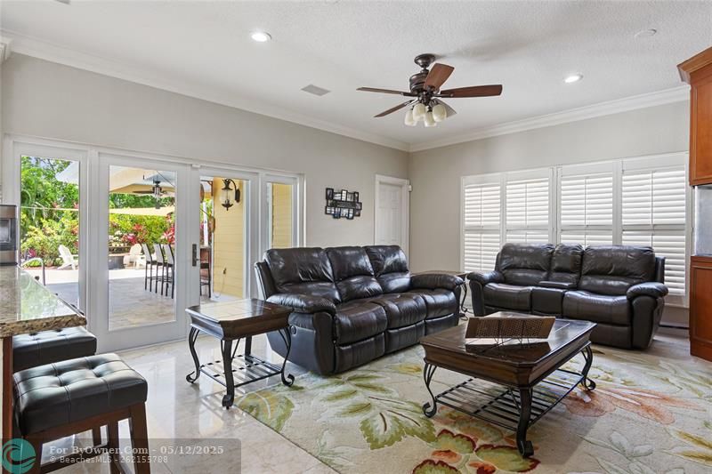 16686 Golfview Dr, Weston, Florida image 19