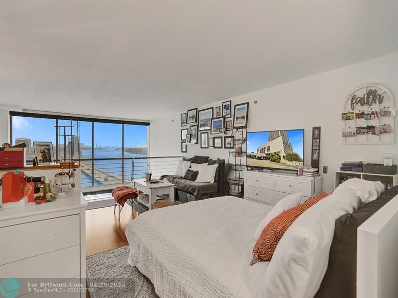 555 NE 15th St #T4704, Miami, Florida image 19