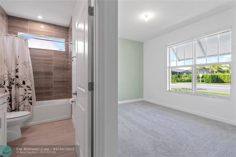 Bathroom/3rd Bedroom