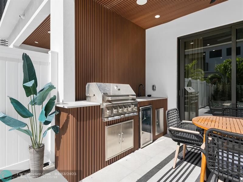 918 NE 17th Ave, Fort Lauderdale, Florida image 26