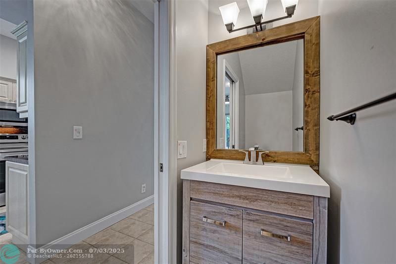 1744 NE 9th St, Fort Lauderdale, Florida image 19