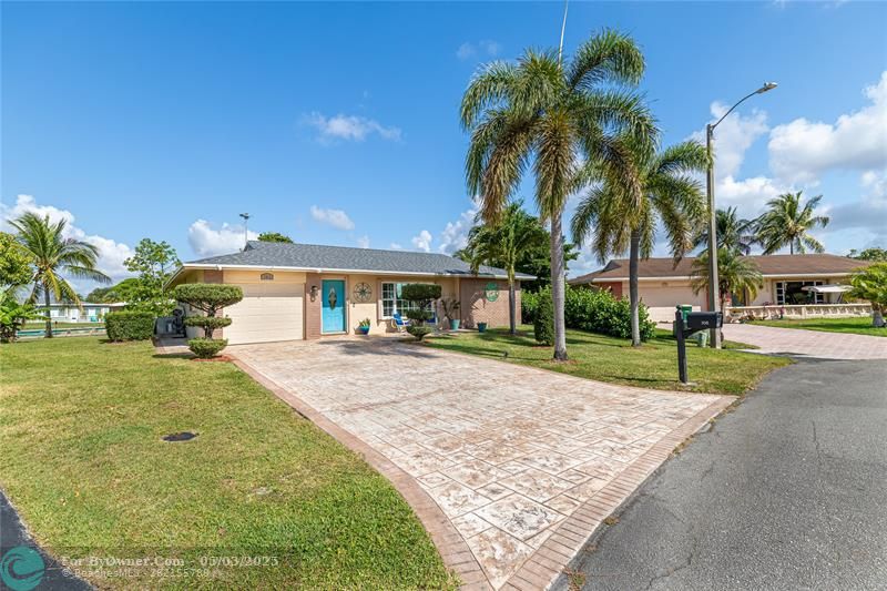 7013 NW 95th Ter, Tamarac, Florida image 5